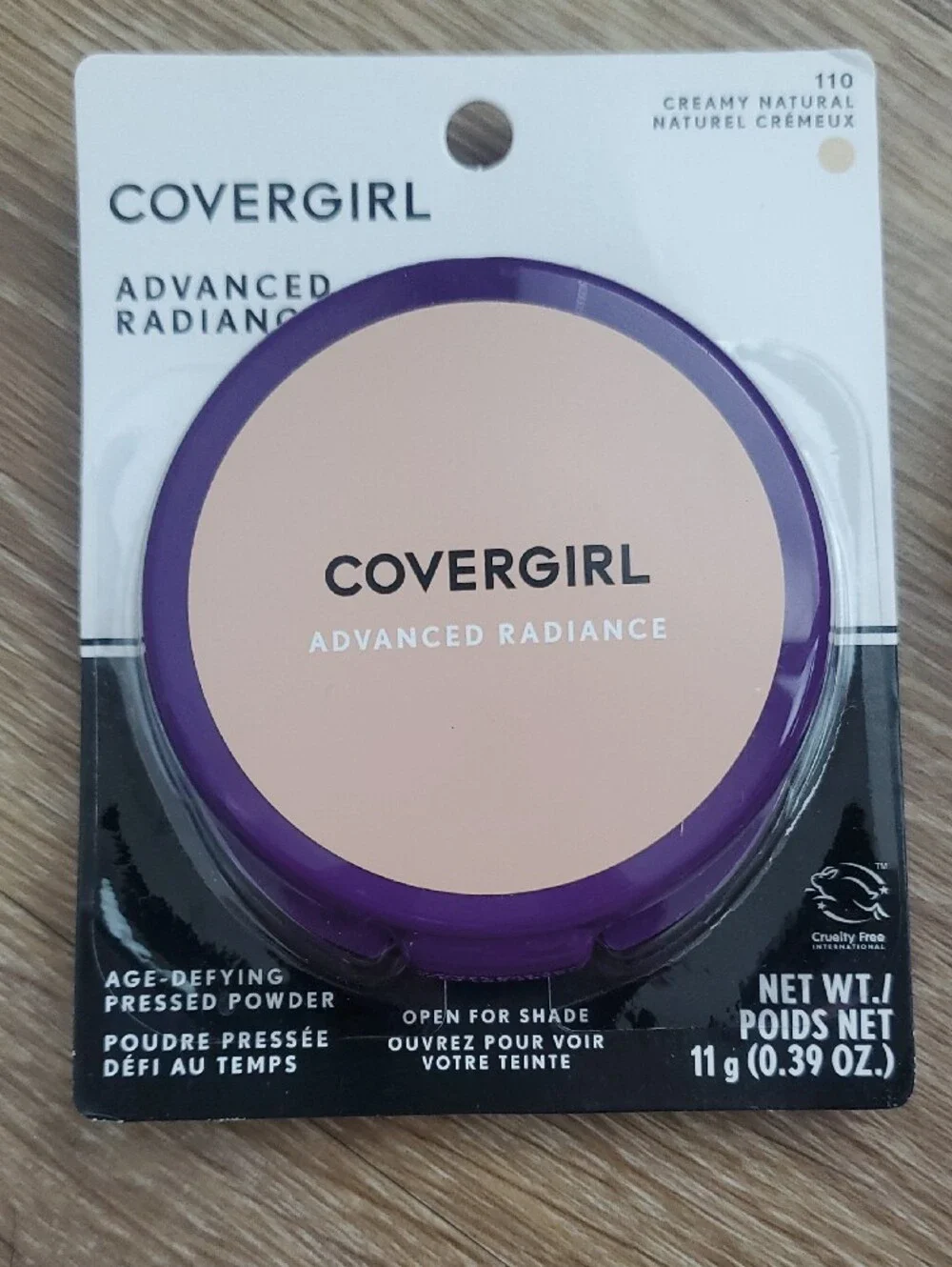 COVERGIRL Advanced Radiance Pressed Powder - Light Natural